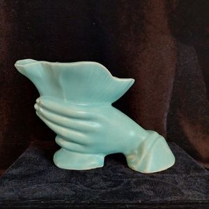 1930s Nelson McCoy Vase